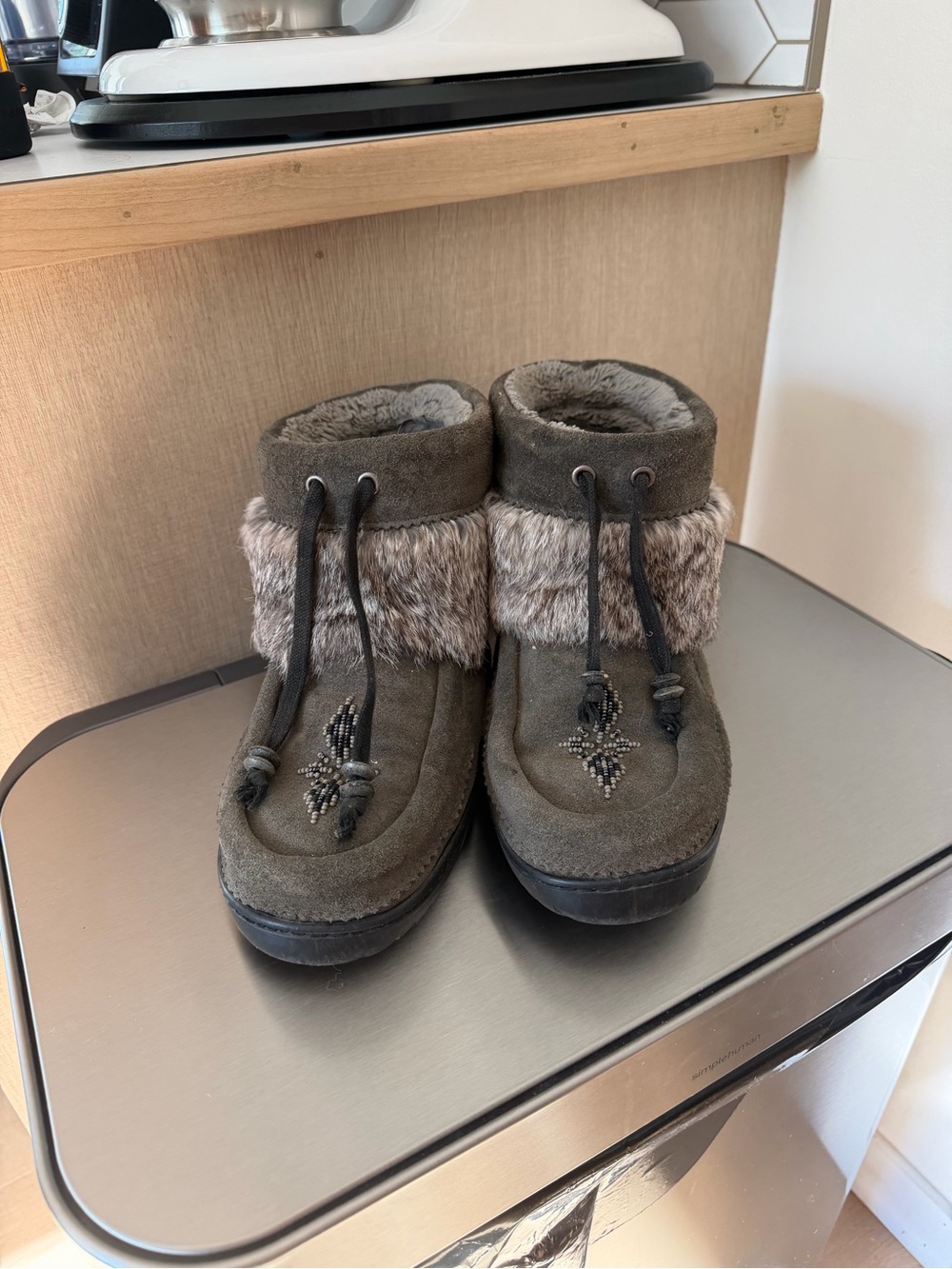 Faux-Fur Trim Suede Winter Slipper Boot - Olive